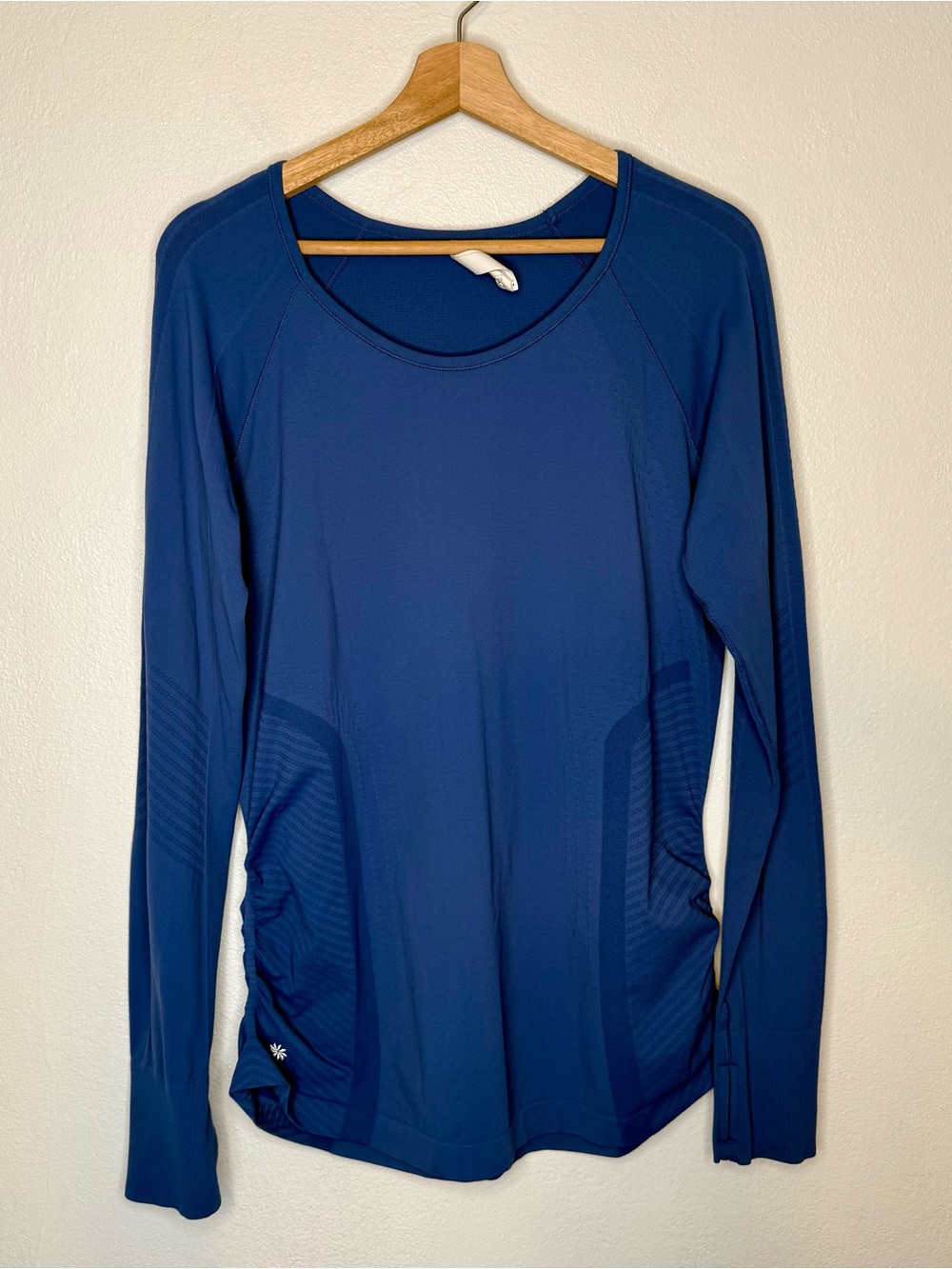 Athleta Speedlight Seamless Long Sleeve Top Blue Women's Size XL Med-Hi Impact - Picture 5 of 16